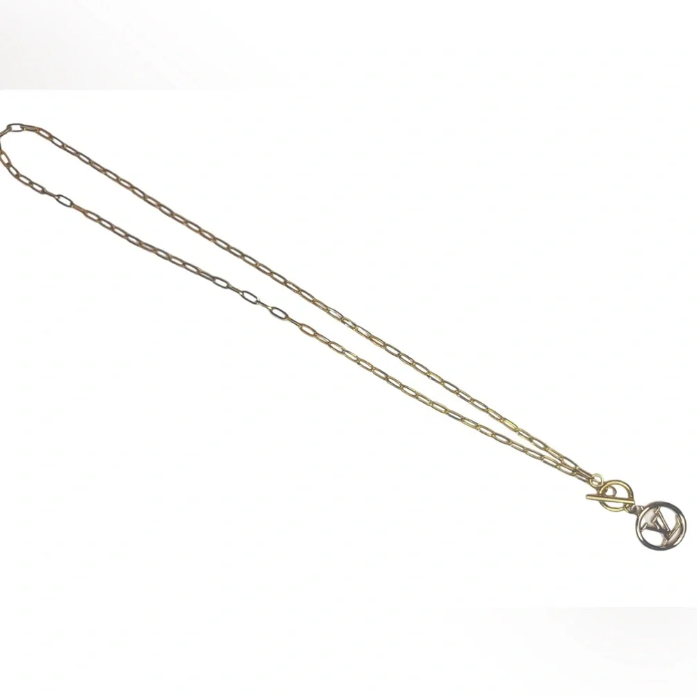 Louis Vuitton Upcycled LV charm toggle necklace - Picture 6 of 7